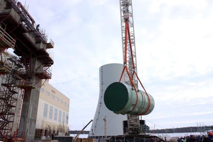 Подъем корпуса реактора второго энергоблока НВАЭС-2 Подъем корпуса реактора второго энергоблока НВАЭС-2